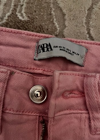 Zara Pembe Regular Fit Kadın Kot Pantolon