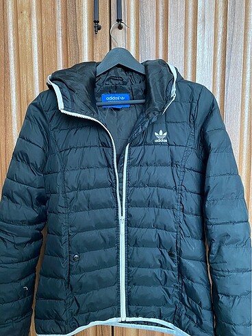 Adidas Mont