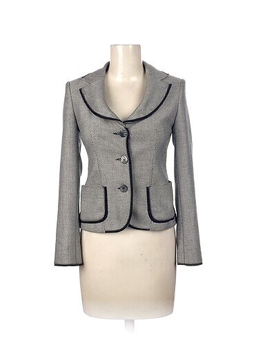 PreLoved Blazer %70 İndirimli.