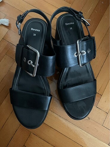 Bershka Platform Sandalet