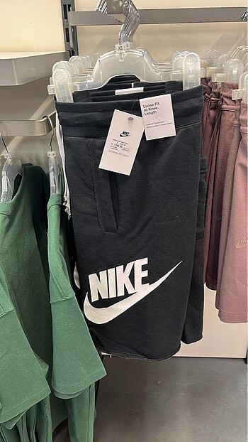 Nike şort xxl beden dswt