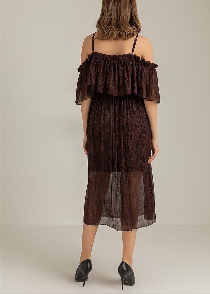 Yakası kat kat simli abiye - Görsel 2