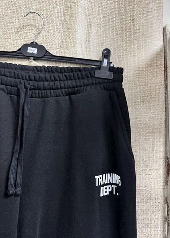 Siyah Rahat Kesim Baskılı Eşofman - Görsel 3