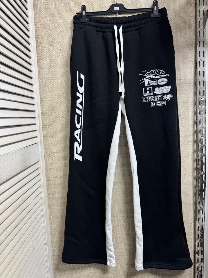 Erkek Siyah Baskılı Rahat Kesim Eşofman - Görsel 4