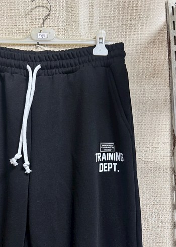 Siyah Baskılı Eşofman - Görsel 2