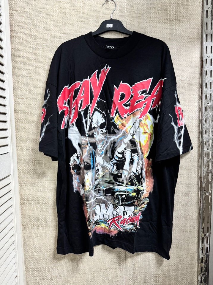 Siyah Baskılı Gevşek Kesim Erkek Tişört - Görsel 5