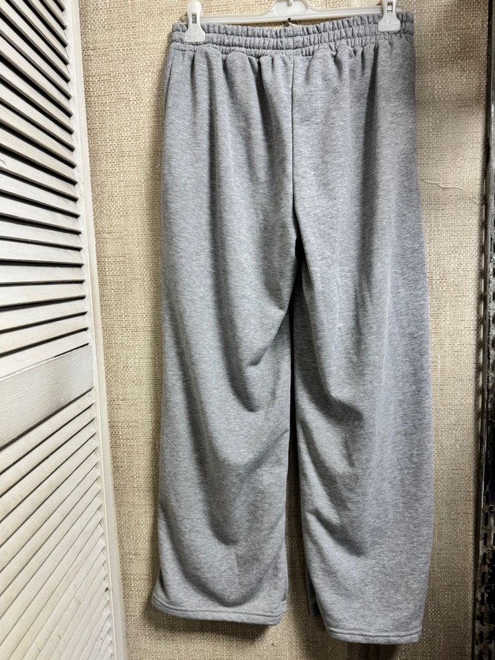 Gri Bol Kesim Eşofman Altı - Görsel 4