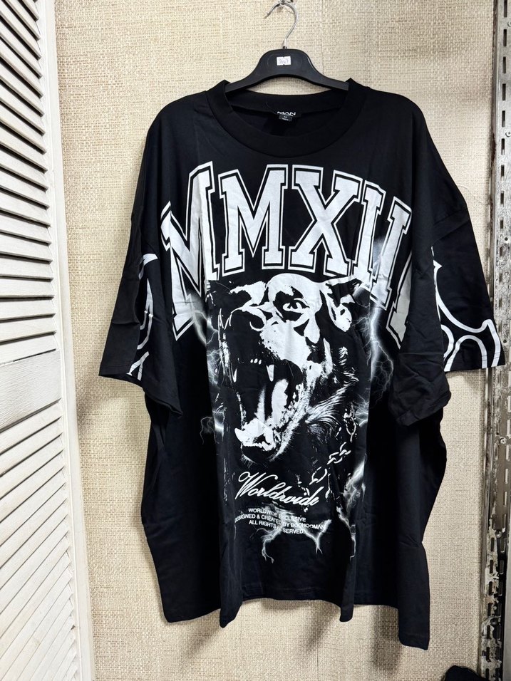 Siyah Baskılı Tişört - Görsel 5