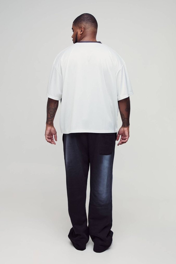 Beyaz Baskılı Erkek Spor Tişörtü - Görsel 2