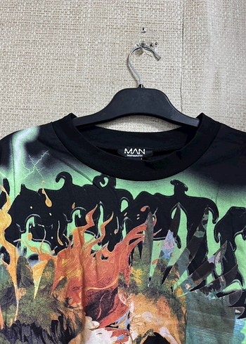 Siyah Baskılı Oversize Tişört - Görsel 4