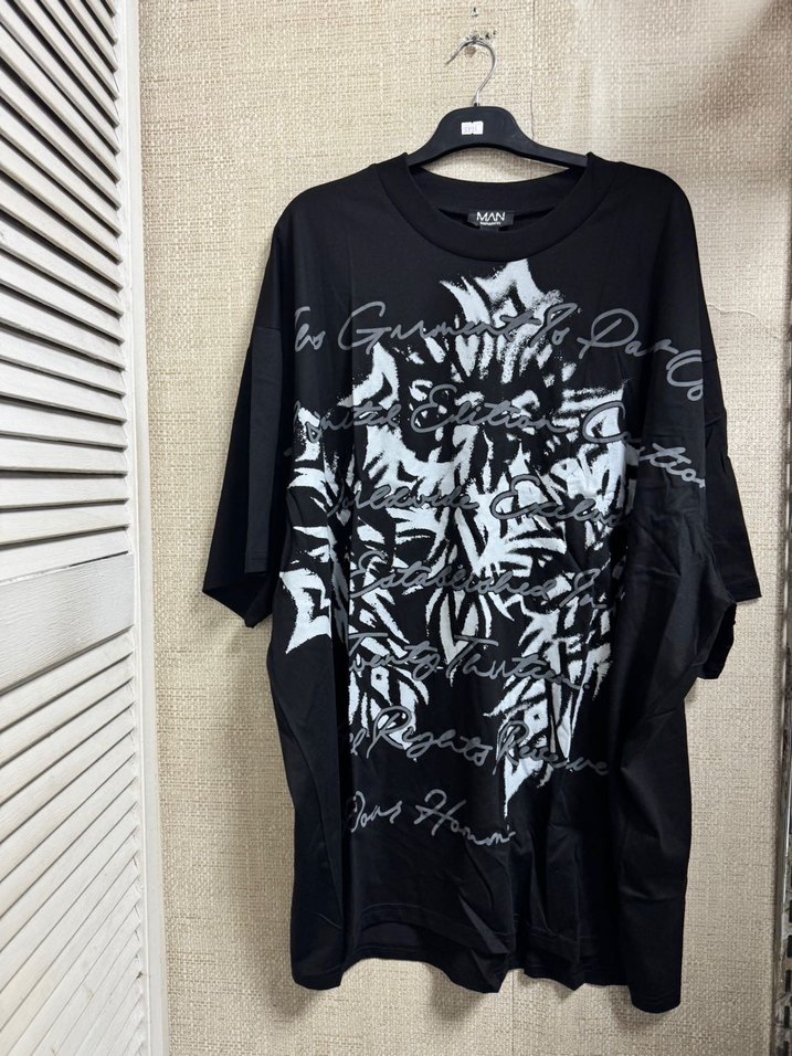 Siyah Baskılı Oversize Erkek Tişört - Görsel 4