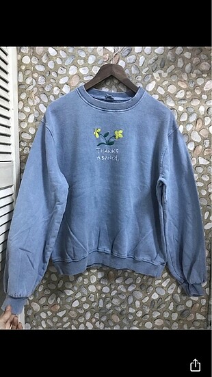 l Beden çeşitli Renk Urban marka harika sweat mağaza satış fiyatı 55 dolardır ????