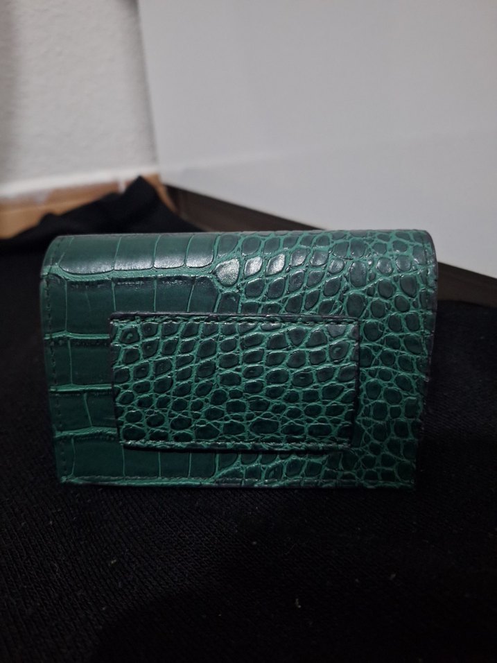 Zincir Detaylı Turkuaz Yılan Derisi Desenli Deri Çanta - Görsel 2