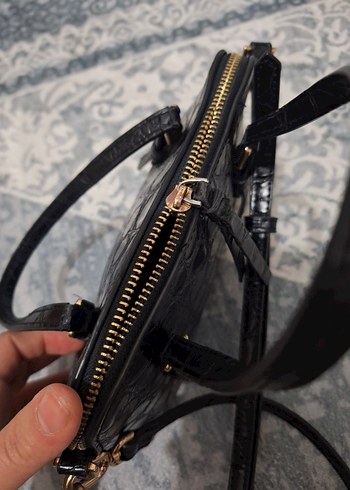 Siyah Yılan Desenli Deri Kadın Çanta - Görsel 3