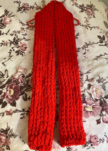 Kırmızı Örgü Kadın Şal - Görsel 2