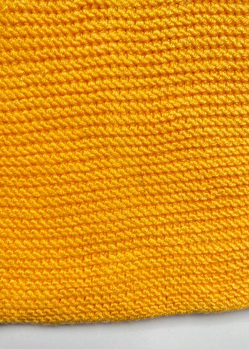 Sarı Örgü Kız Yelek Ponponlu - Görsel 3