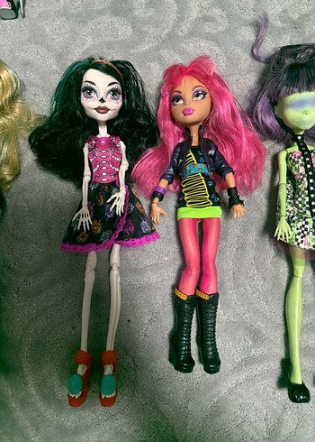 monster high koleksiyon bebek - Görsel 3