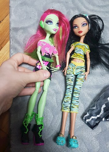 monster high koleksiyon bebek - Görsel 10