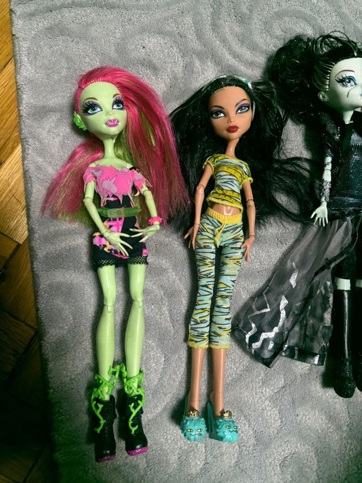 monster high koleksiyon bebek - Görsel 4