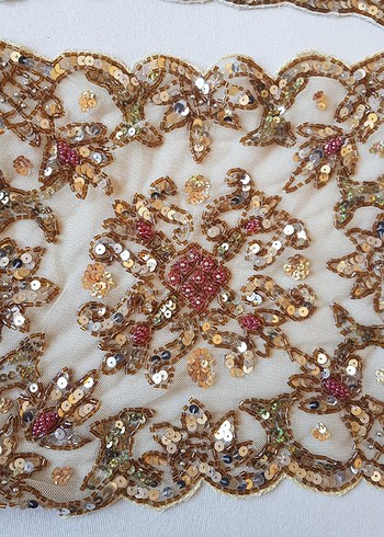 Nakışlı Çok Renkli Masa Örtüsü - Görsel 4