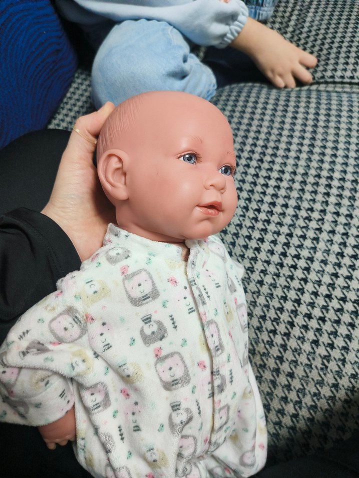 m. Llorens özel üretim bebegidir - Görsel 5