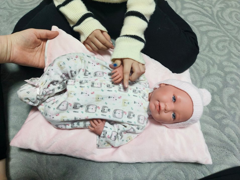 m. Llorens özel üretim bebegidir - Görsel 2