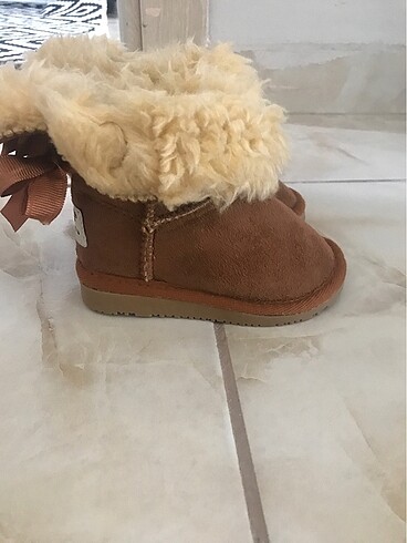 Bebek botu