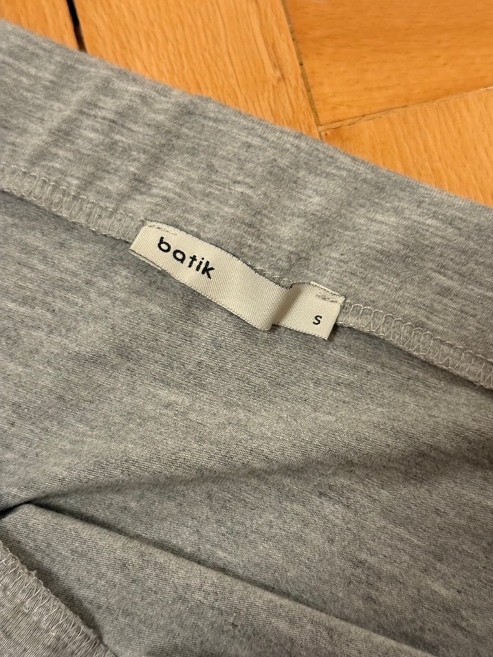 Düz Gri Uzun Etek Yırtmaçlı - Görsel 5