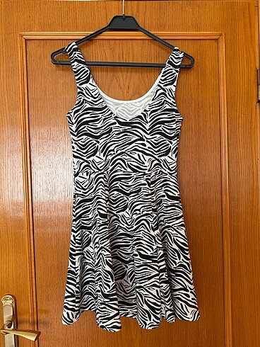 H&M Elbise