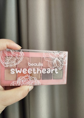 Revolution Beaulis Sweetheart Pastel Göz Farı Paleti