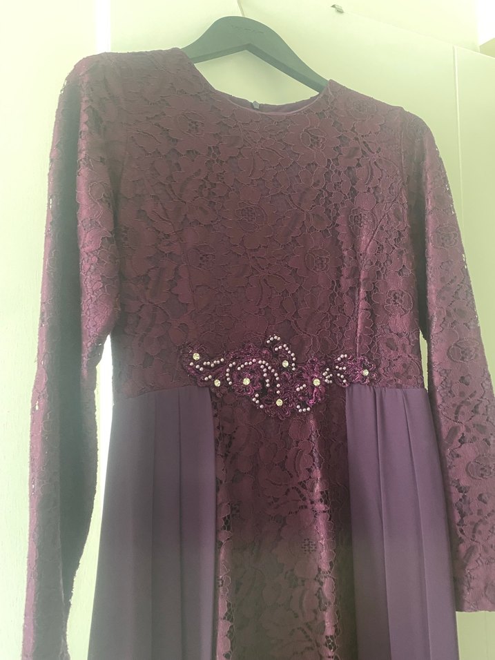 Uzun Kollu Mor Dantel Abiye Elbise - Görsel 2