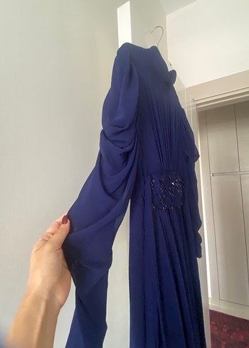 Lacivert Uzun Drapeli Kadın Abiye Elbise - Görsel 3
