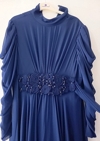 Lacivert Uzun Drapeli Kadın Abiye Elbise - Görsel 2