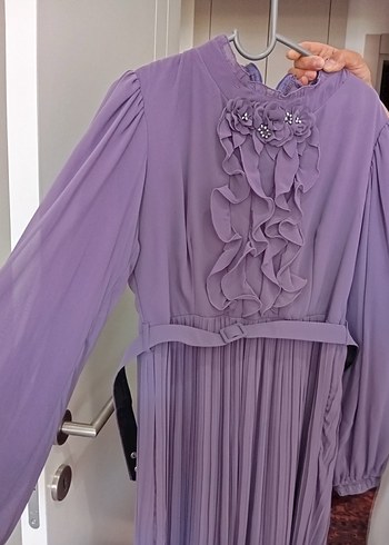 Mor Piliseli Uzun Kollu Abiye Elbise - Görsel 3