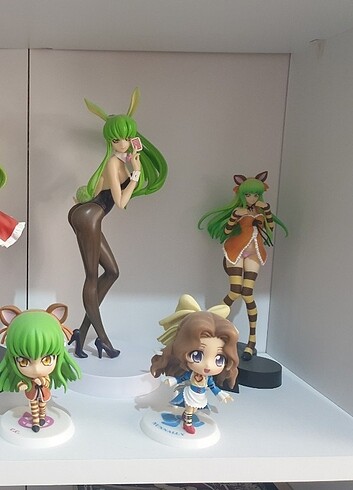 Beden Renk Code Geass CC ve Lelouch Anime Figürleri