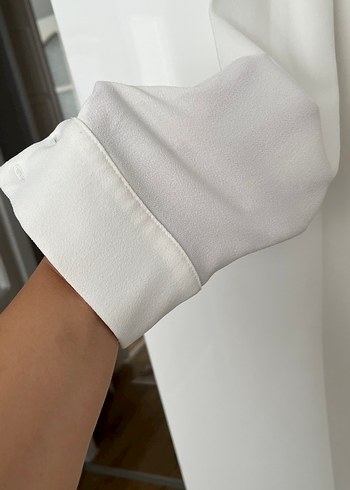 Düğmeli Beyaz Uzun Kollu Kadın Gömlek - Görsel 4