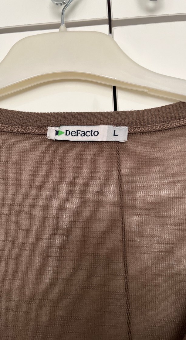 Bej Midi Uzun Kollu Düğmeli Keten Hırka - Görsel 2