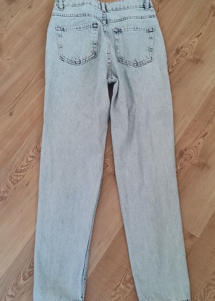 Yırtık jean - Görsel 3