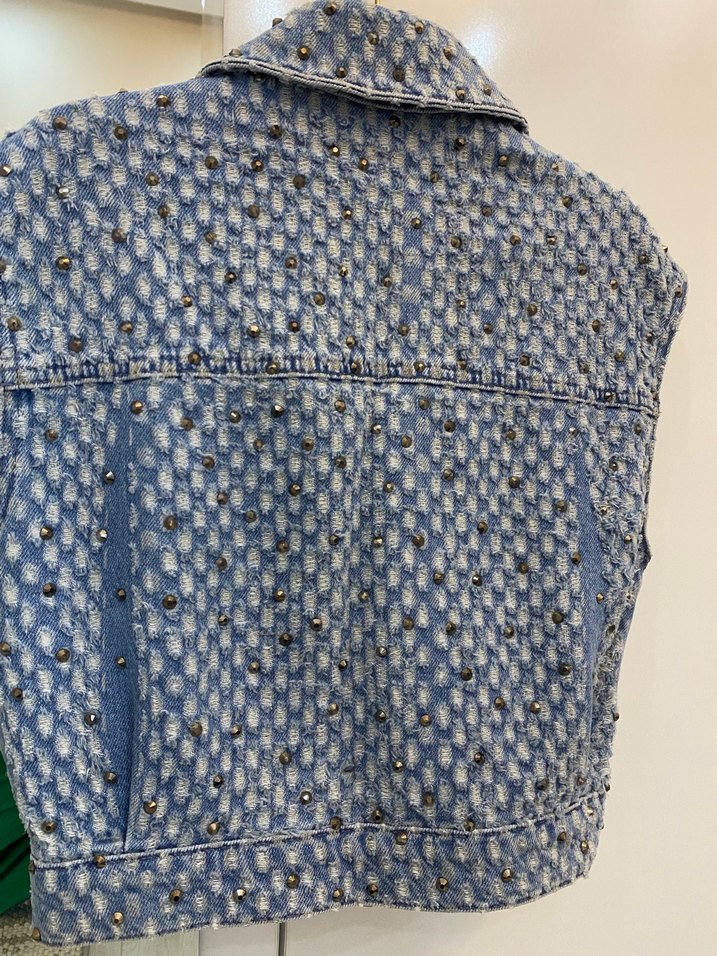 Düğmeli Nakışlı Crop Kot Ceket - Görsel 4