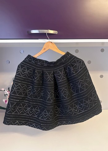 Nakışlı Siyah Mini Etek