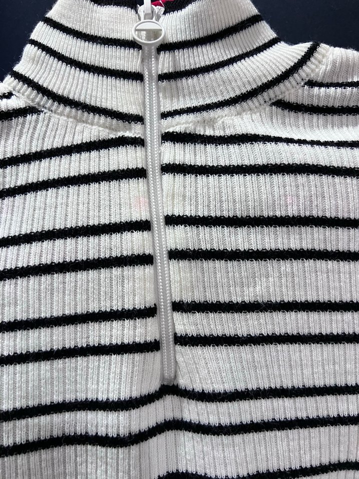 Çizgili fermuarlı yarım Boğazlı Fitilli Kazak - Görsel 2