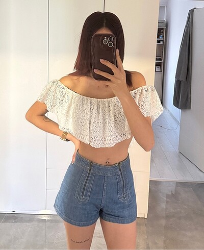 Beyaz Crop