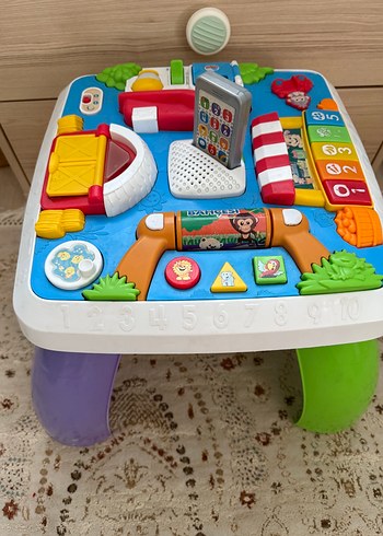 Renkli Eğitici Aktivite Masası