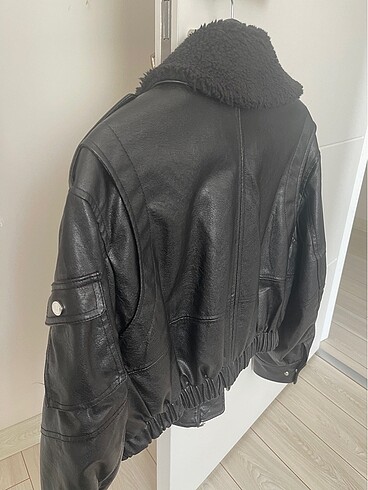 s Beden Bershka pilot mont