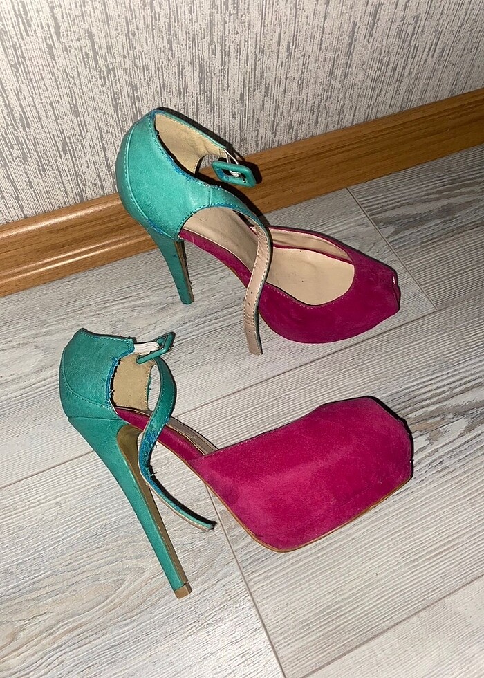 Topuklu ayakkabı - Görsel 2