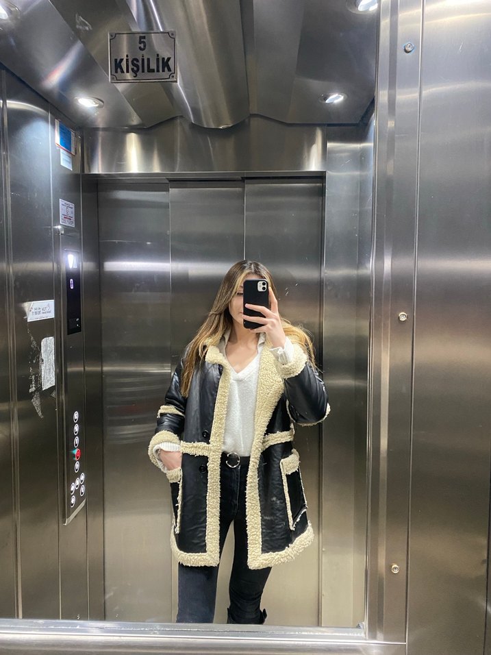 Siyah Kürklü Deri Midi Ceket - Görsel 3