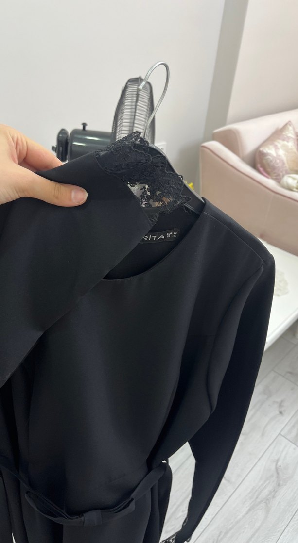 Siyah Uzun Kollu Kemerli Gotik Uzun Elbise - Görsel 5