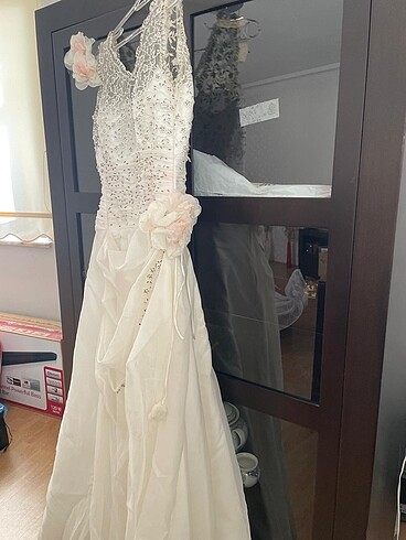 1 kere giyilmiş efsane gelinlik - Görsel 18