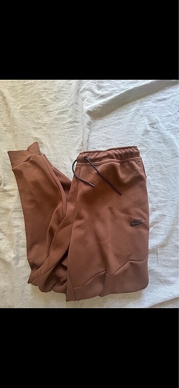 Nike tech