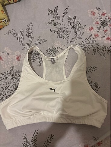 Puma sporcu sütyeni